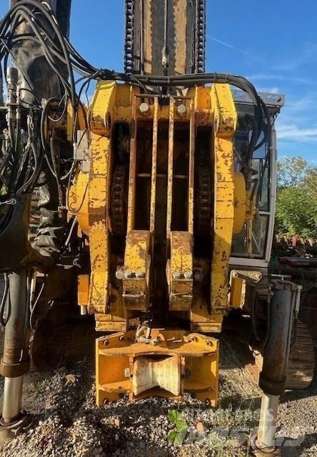 Bauer MBF 10 Piling rigs