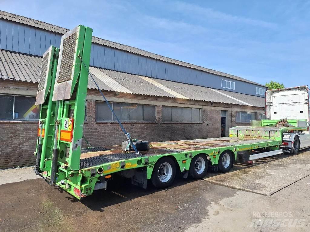 Kässbohrer LOWBED Low loader-semi-trailers