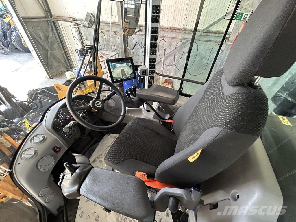 Volvo L120H Wheel loaders