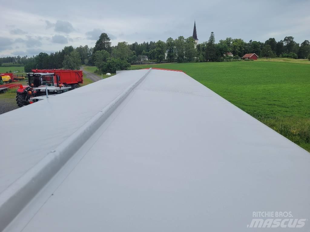 Pronar T8724 Grain / Silage Trailers