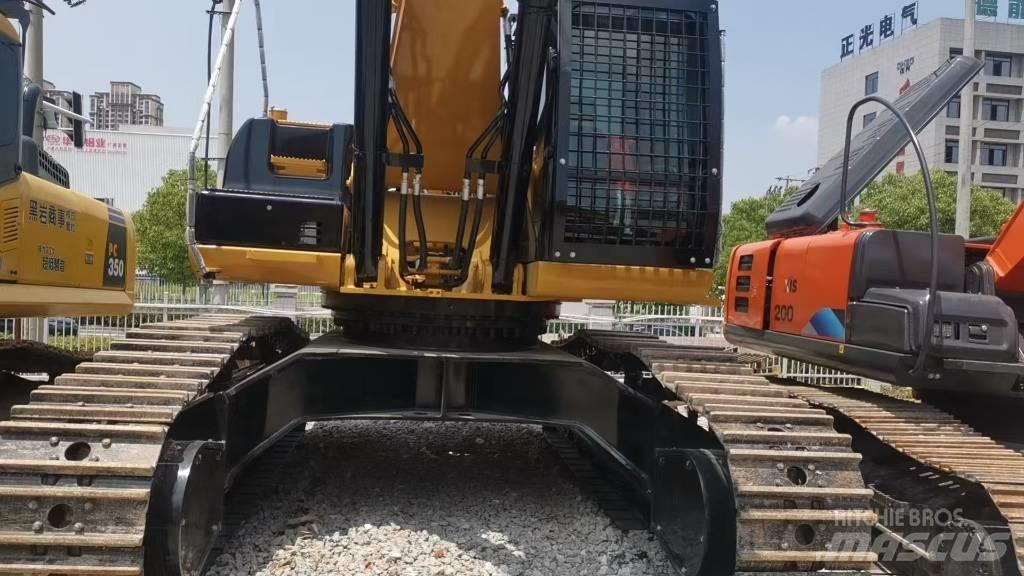 CAT 340 Crawler excavators