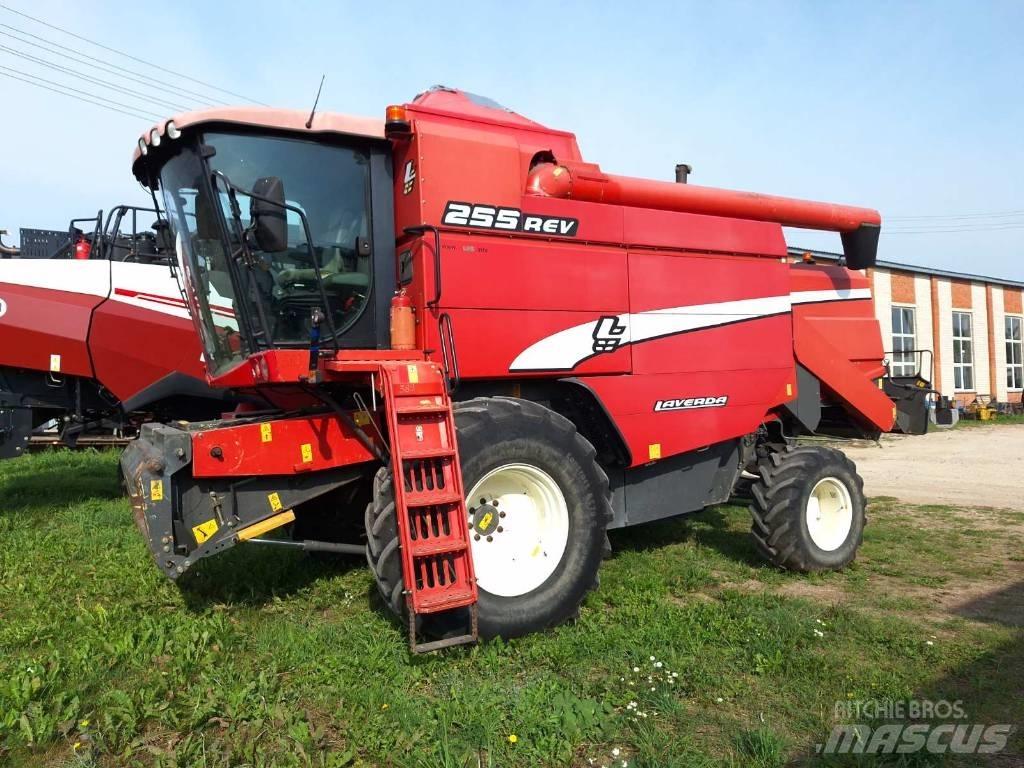 Laverda 255 Combine harvesters