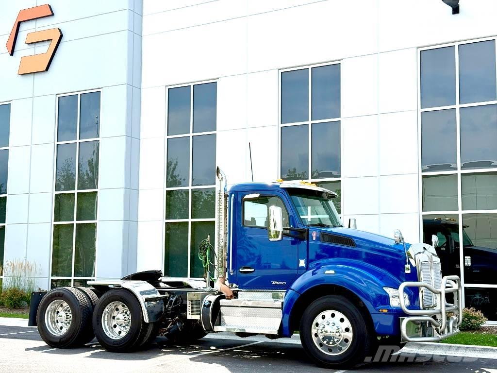 Kenworth T 880 Tractor Units