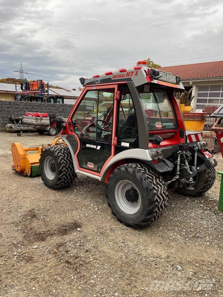 Reform Metrac H7x Tractors