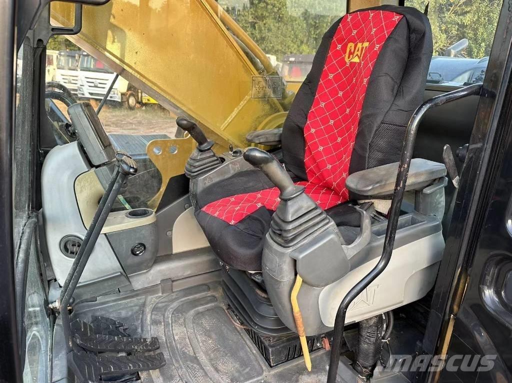 CAT 330DL Crawler excavators
