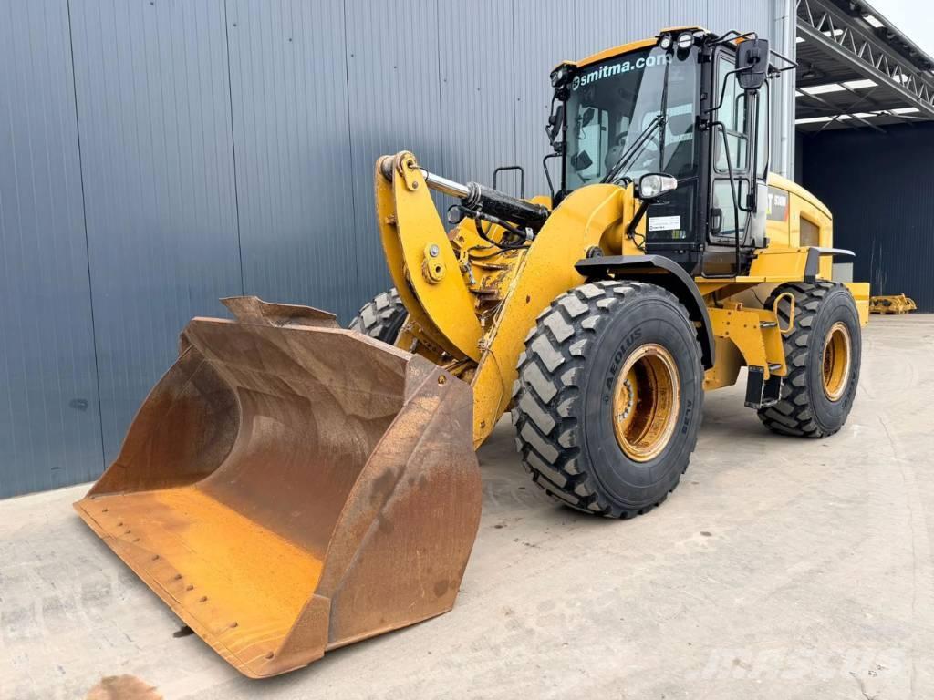 CAT 930M Wheel loaders