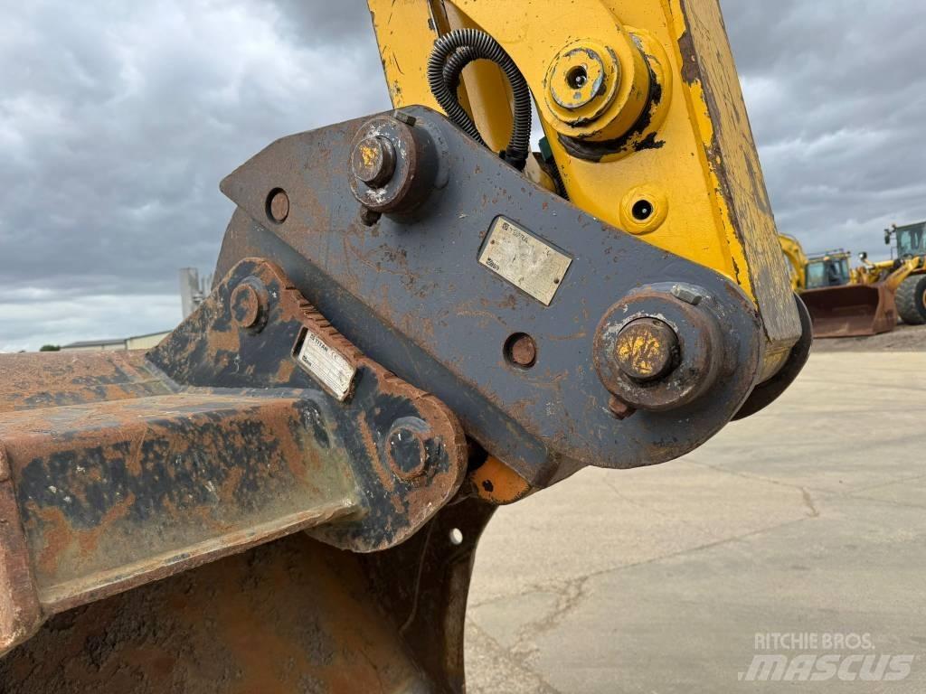Komatsu PC 138 US-11 Crawler excavators