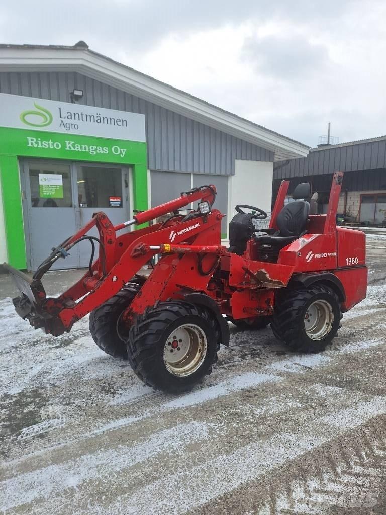 Weidemann 1360 Multi purpose loaders