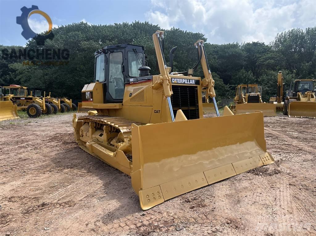 CAT D 6 G Crawler dozers