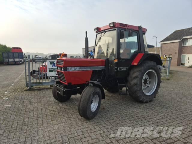 Case IH 745 XL Tractors
