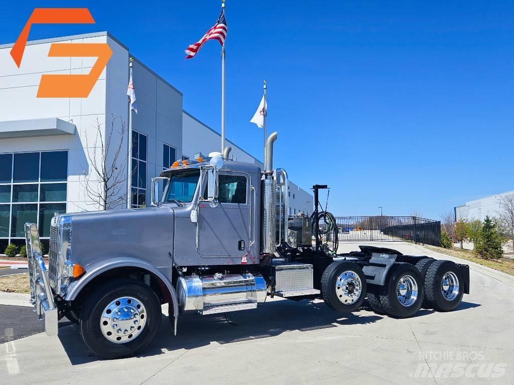 Peterbilt 378 Tractor Units