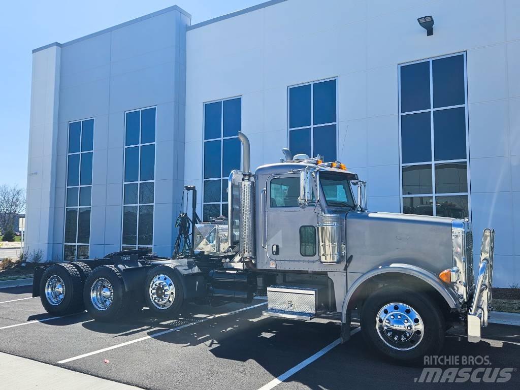 Peterbilt 378 Tractor Units