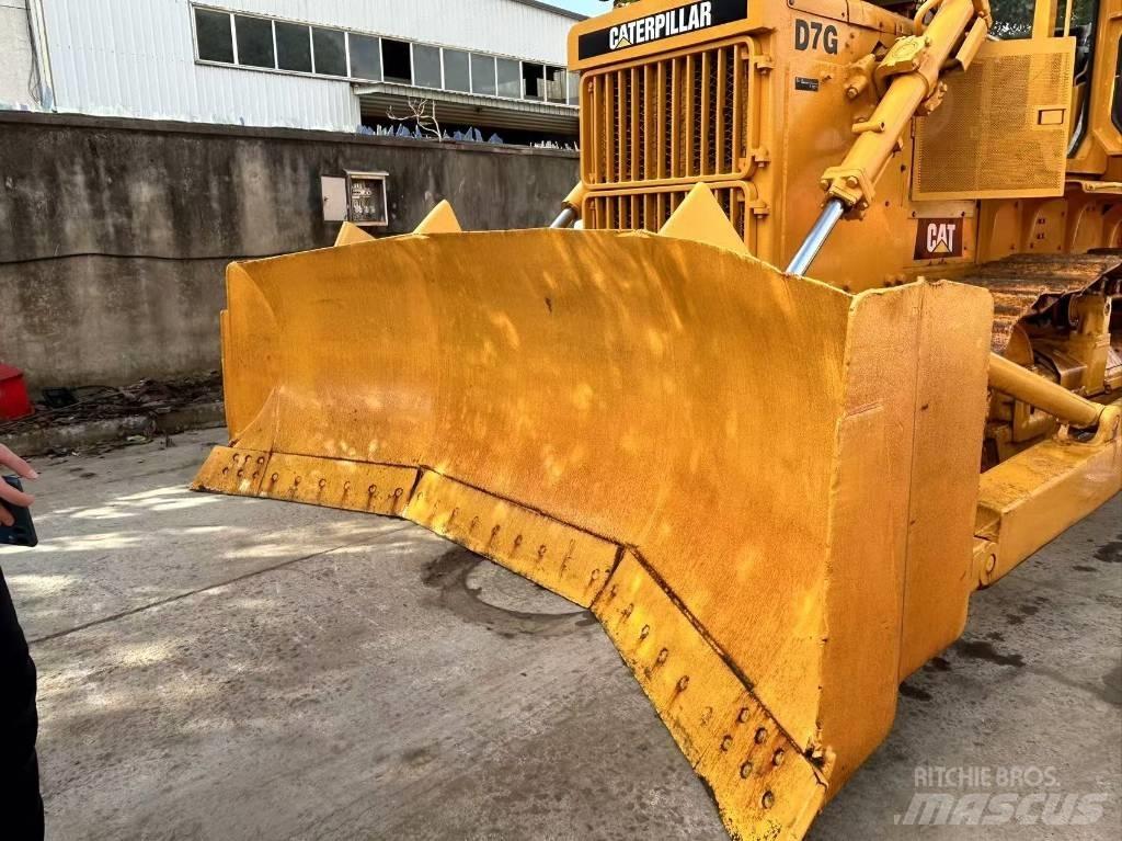 CAT D 7 G Graders