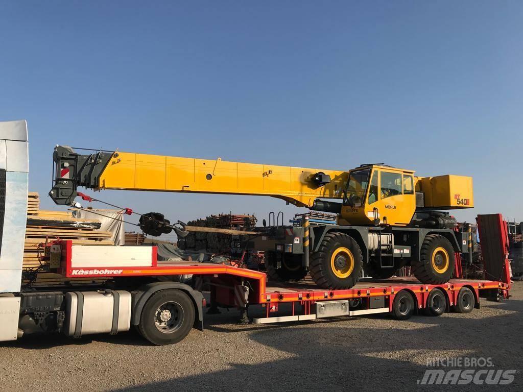 Grove rt540e Rough terrain cranes