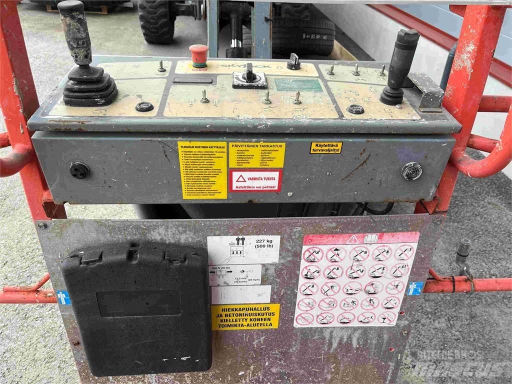 SkyJack SJ66 T Articulated boom lifts