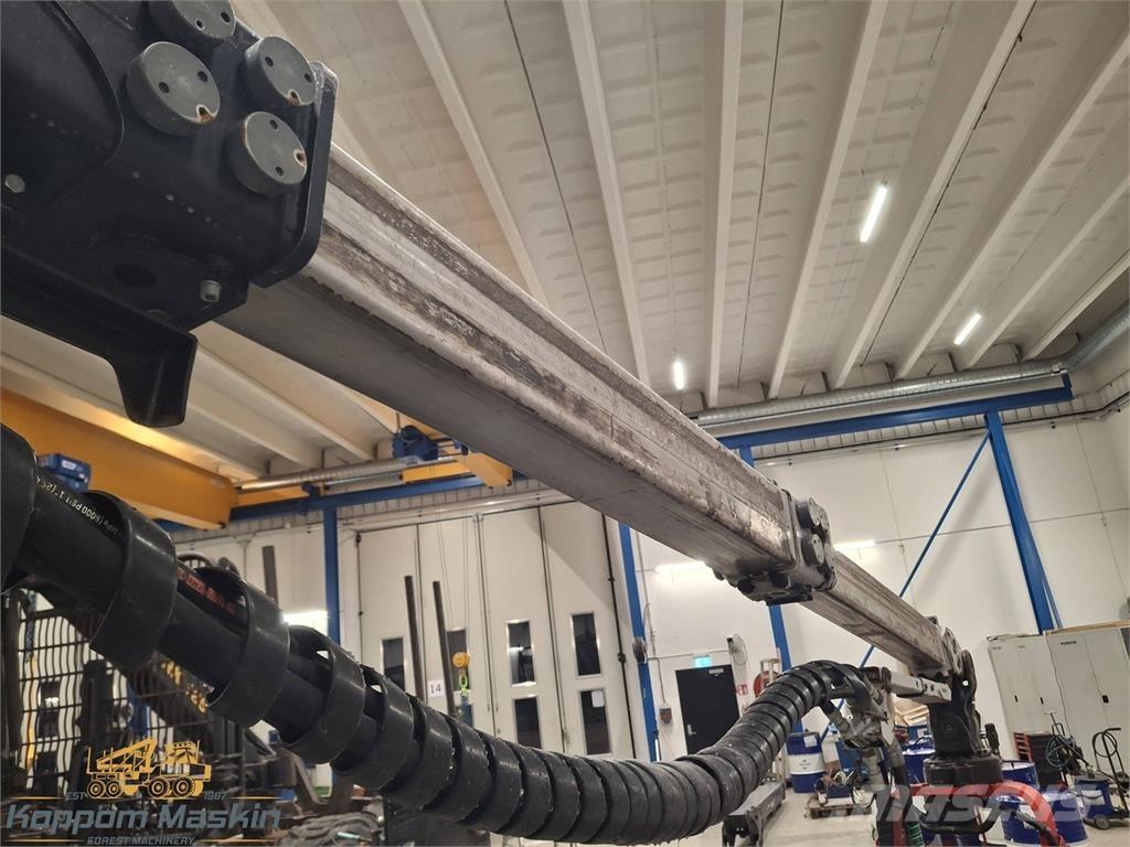 Komatsu 230h Harvester cranes