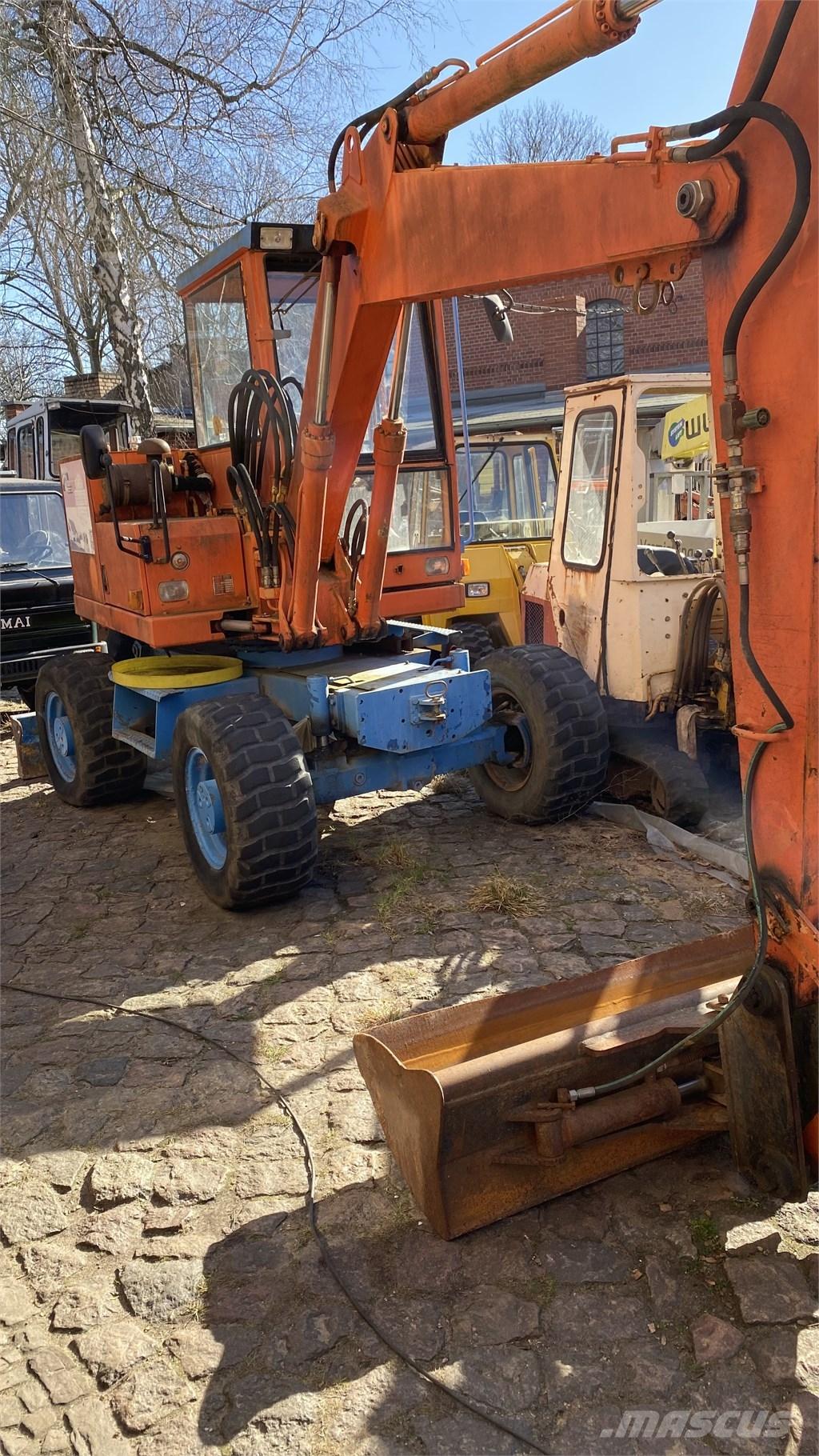 Zeppelin zm6 Wheeled excavators