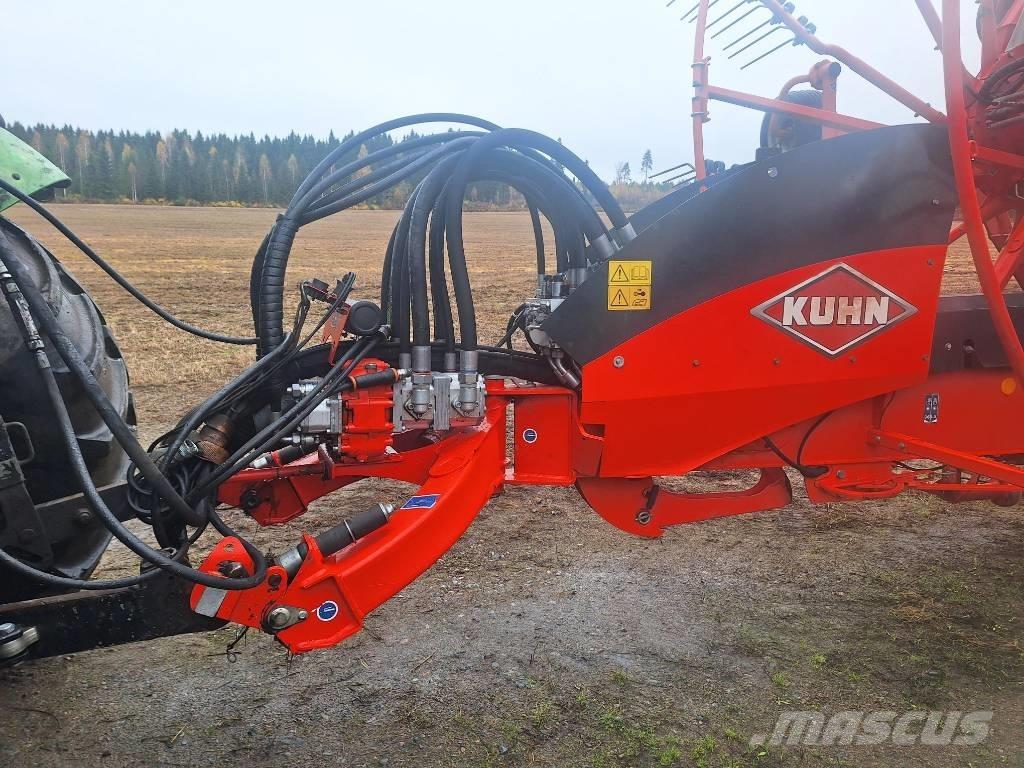 Kuhn GA 15131 Windrowers