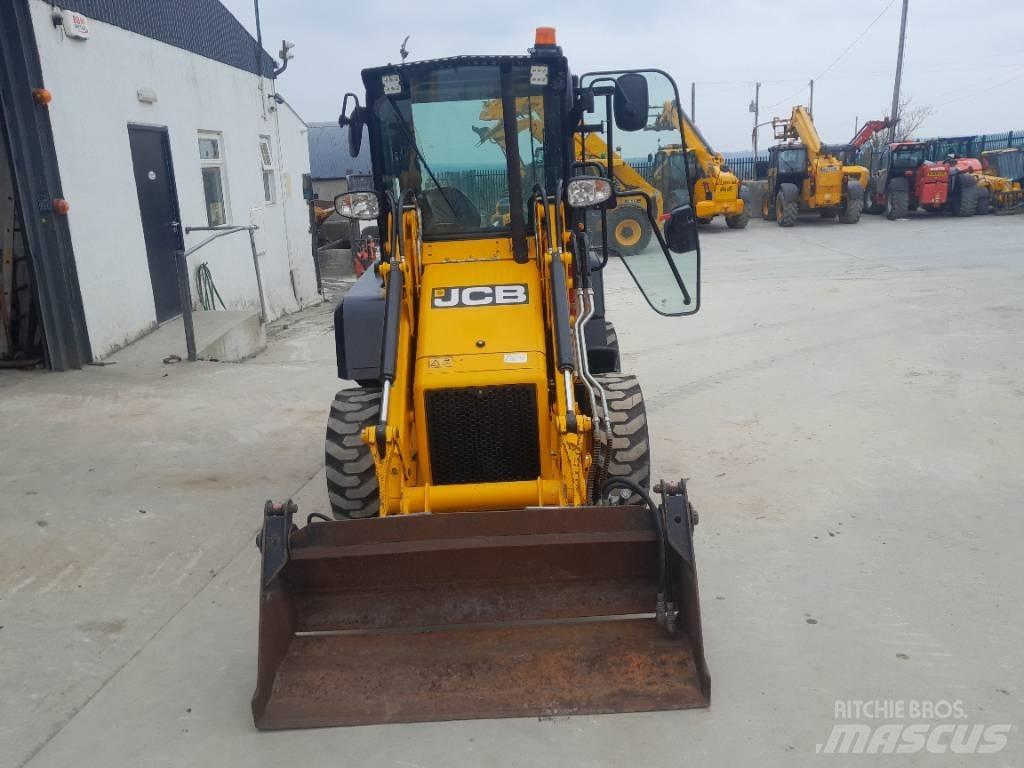 JCB 1 CX Backhoe loaders