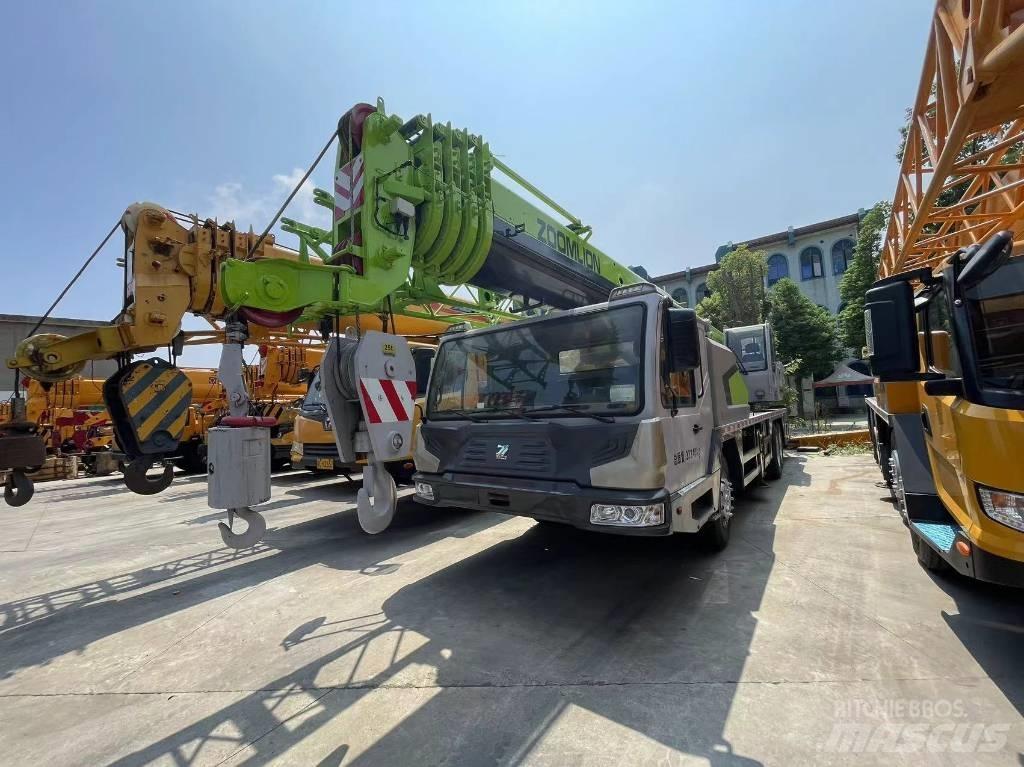 Zoomlion ZCT251V All terrain cranes