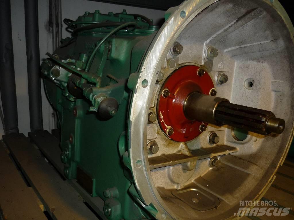 Volvo SR 2000 / 2400 Transmission