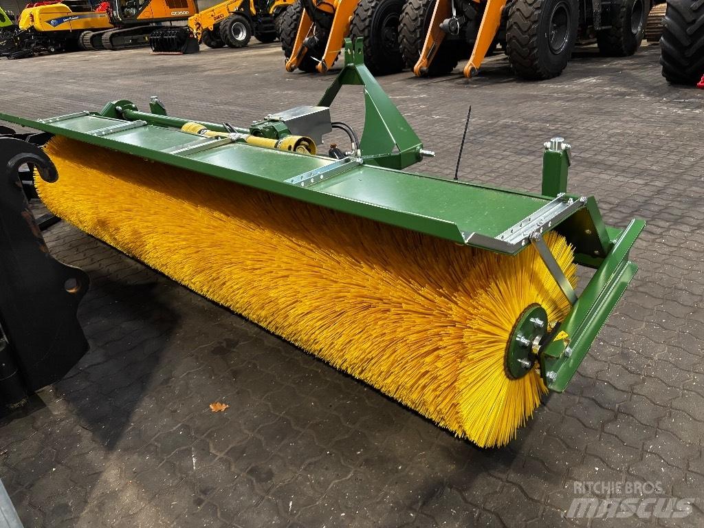 Thyregod TK 3300 Sweepers