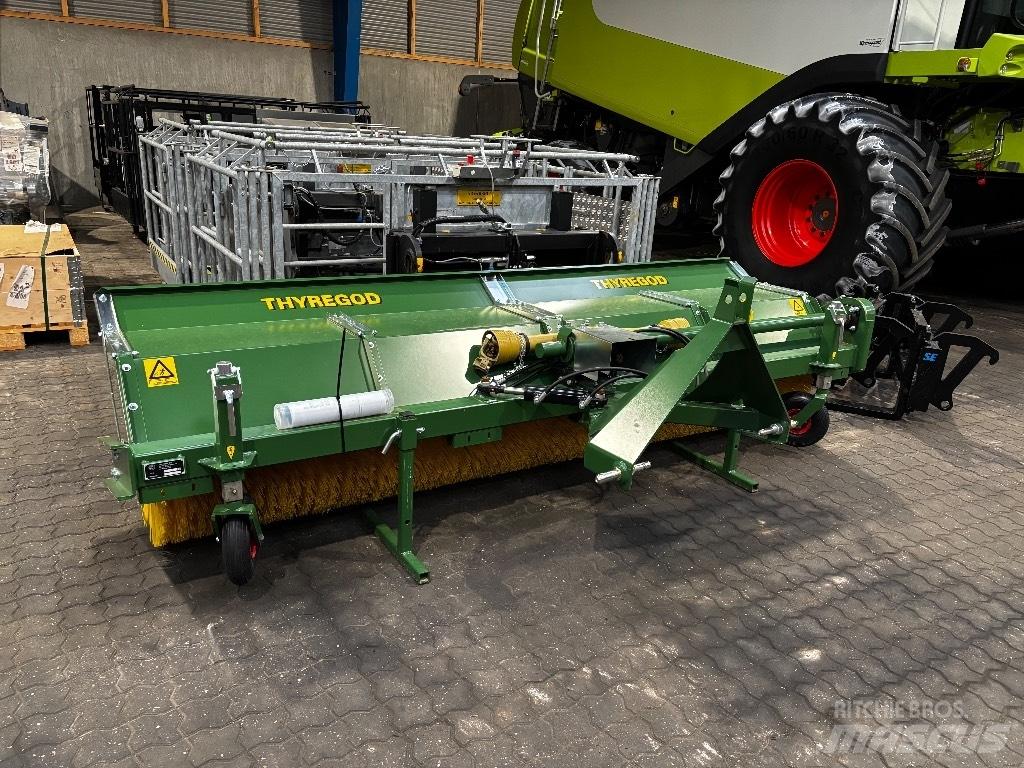 Thyregod TK 3300 Sweepers