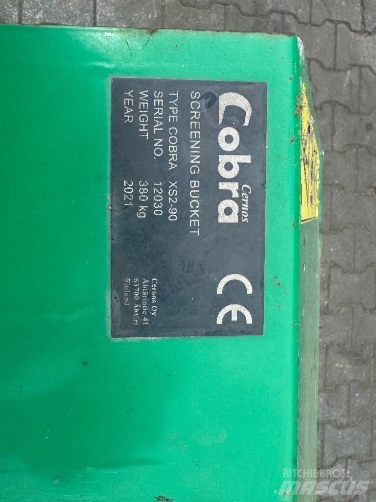 Cobra XS2-90 Other components