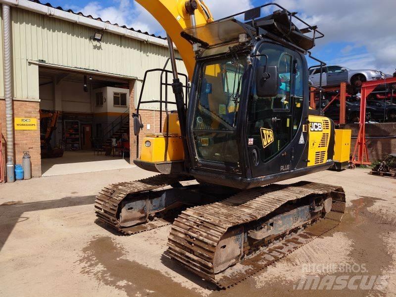 JCB JS130LC Plus+ Crawler excavators