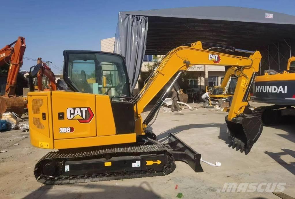 CAT 306 Mini excavators < 7t (Mini diggers)