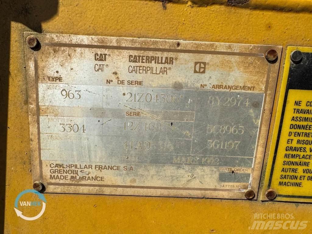 CAT 963 Crawler loaders