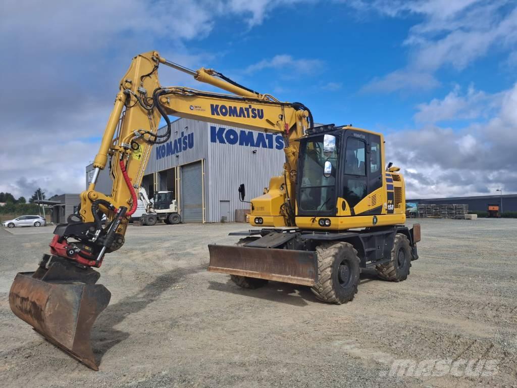 Komatsu PW158-11 Wheeled excavators