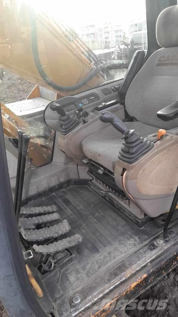 CASE CX 210 B Crawler excavators