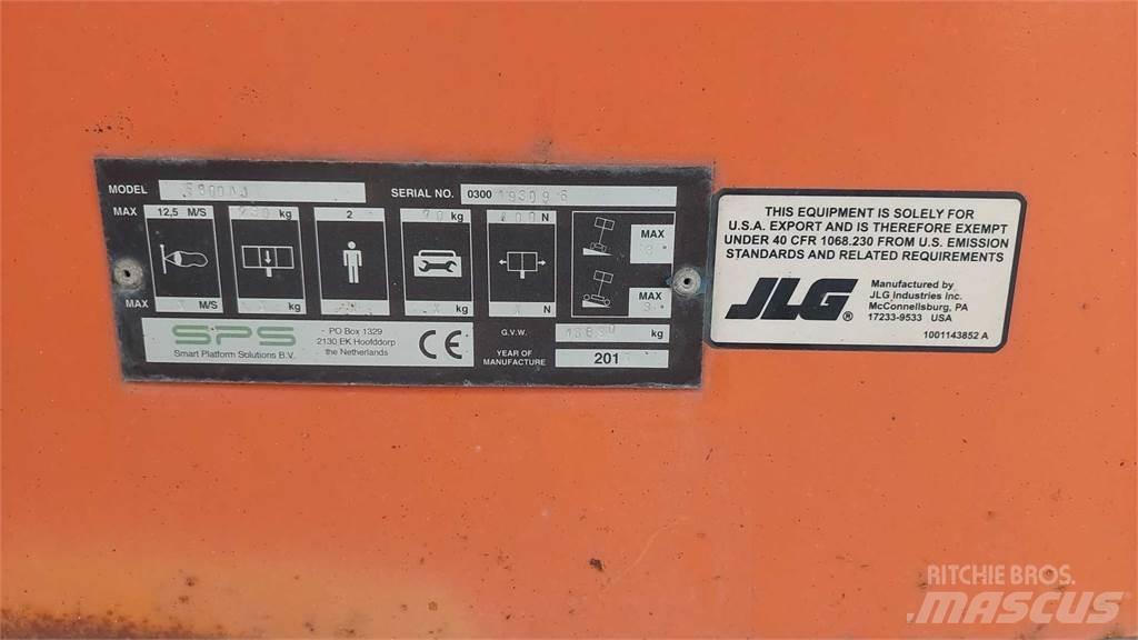 JLG E800AJ Articulated boom lifts