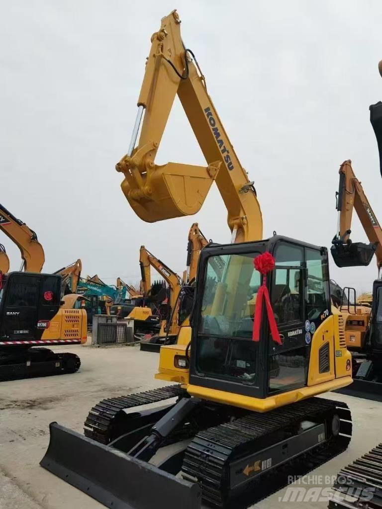 Komatsu 70-8 Crawler excavators