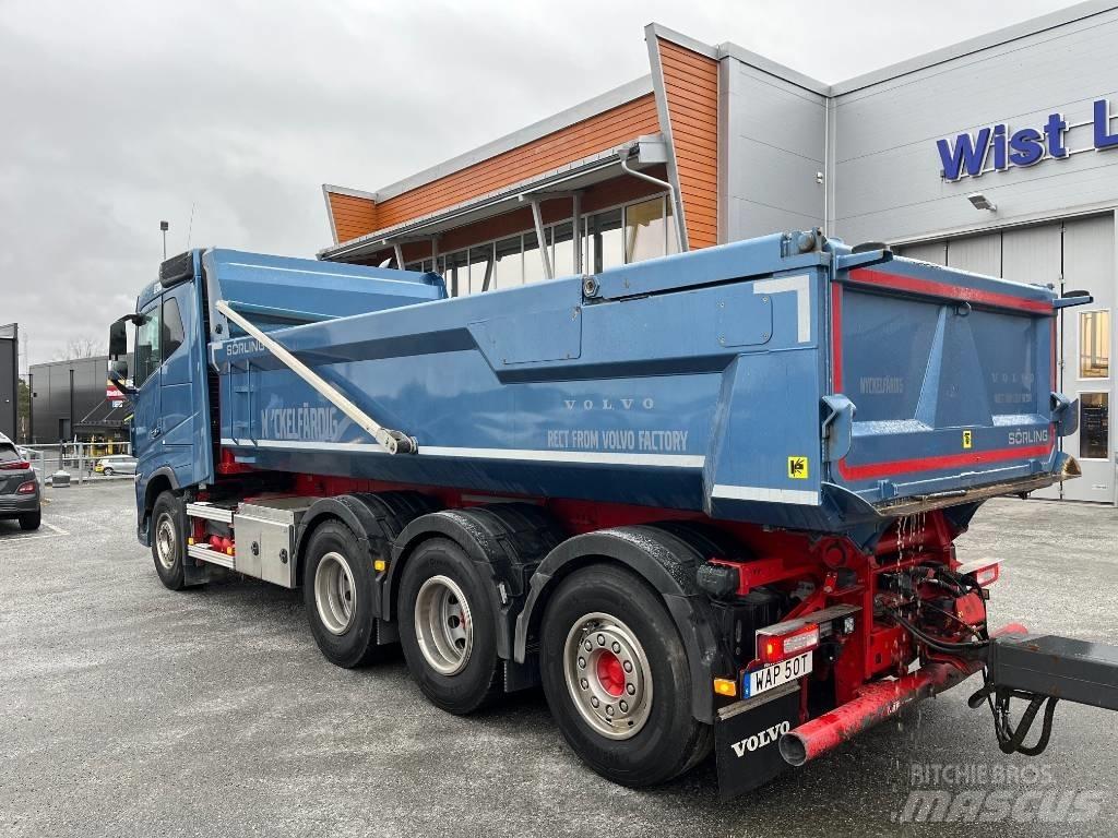 Volvo FH16 550 8x4 Tipper trucks