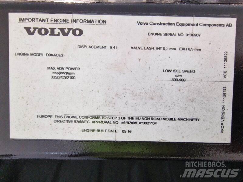 Volvo D9AACE2 Engines