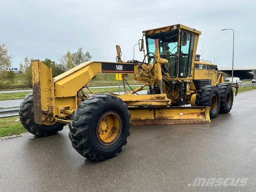 CAT 14H Graders
