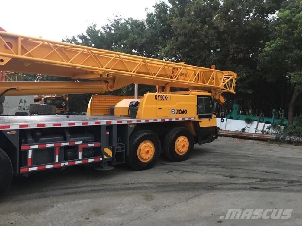 XCMG 50 Tracked cranes