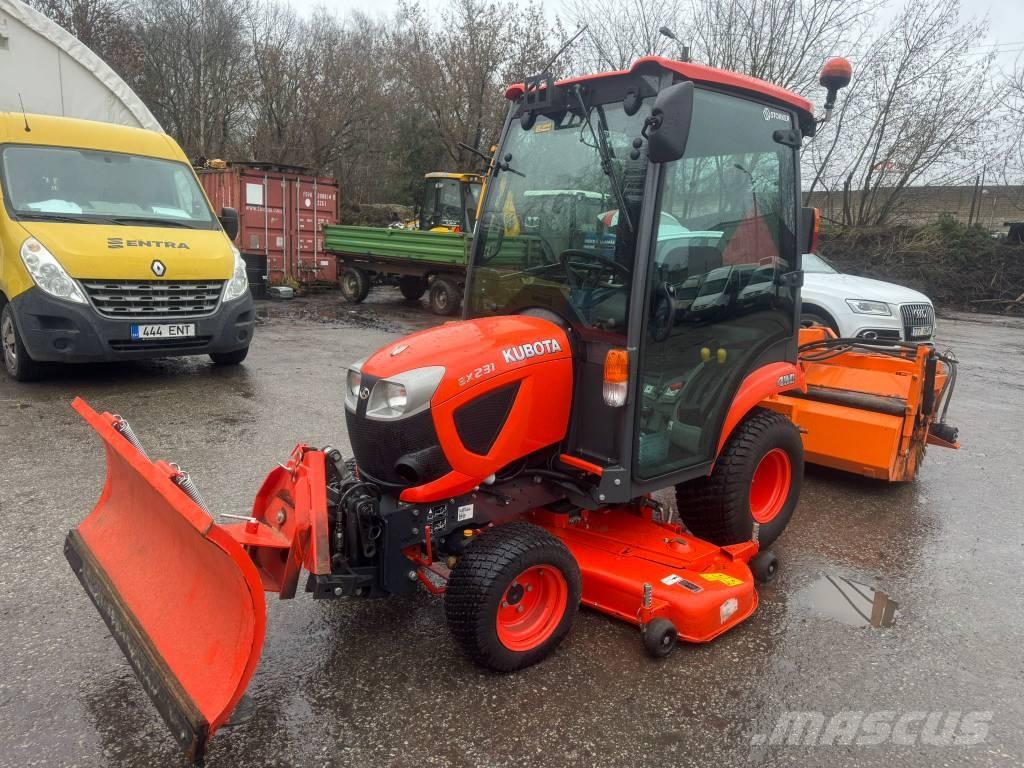 Kubota BX231 Compact tractors