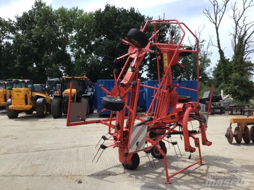 Kuhn GF 6502 Windrowers