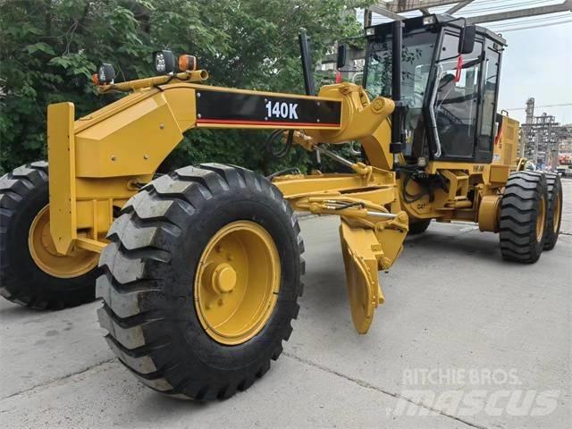 CAT 140 K Graders