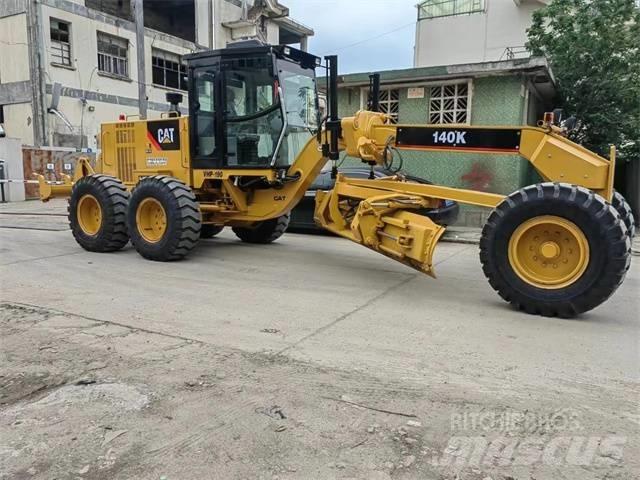 CAT 140 K Graders