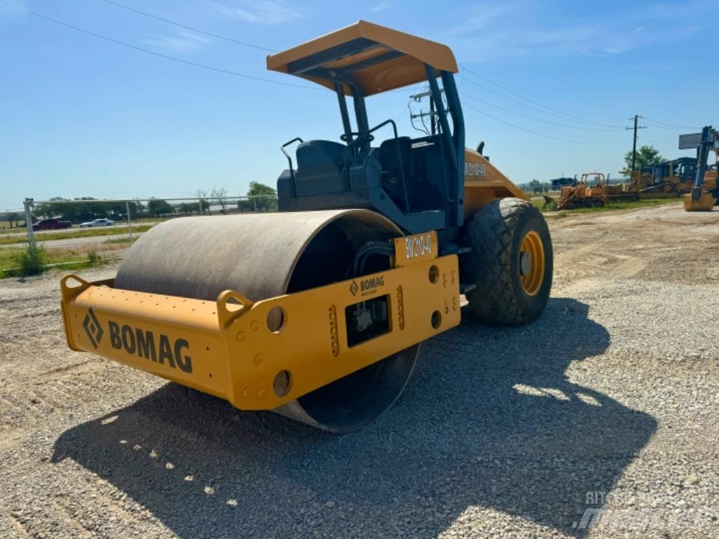 Bomag BW 211 D-40 Combi rollers