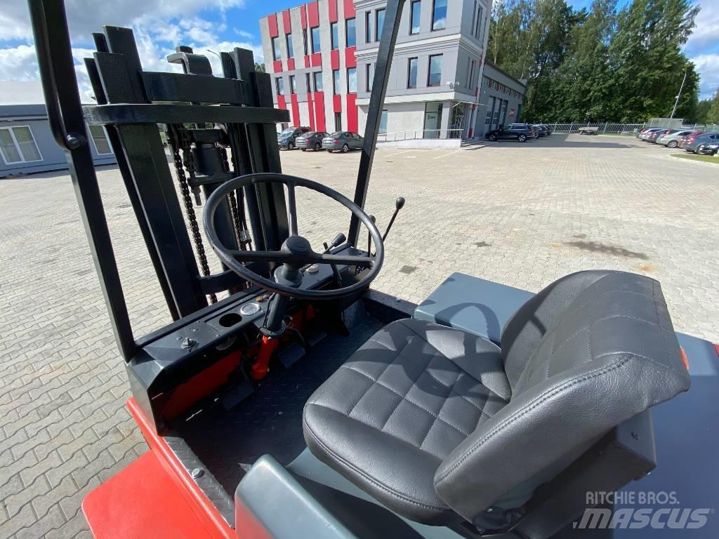 Linde H25D Diesel trucks