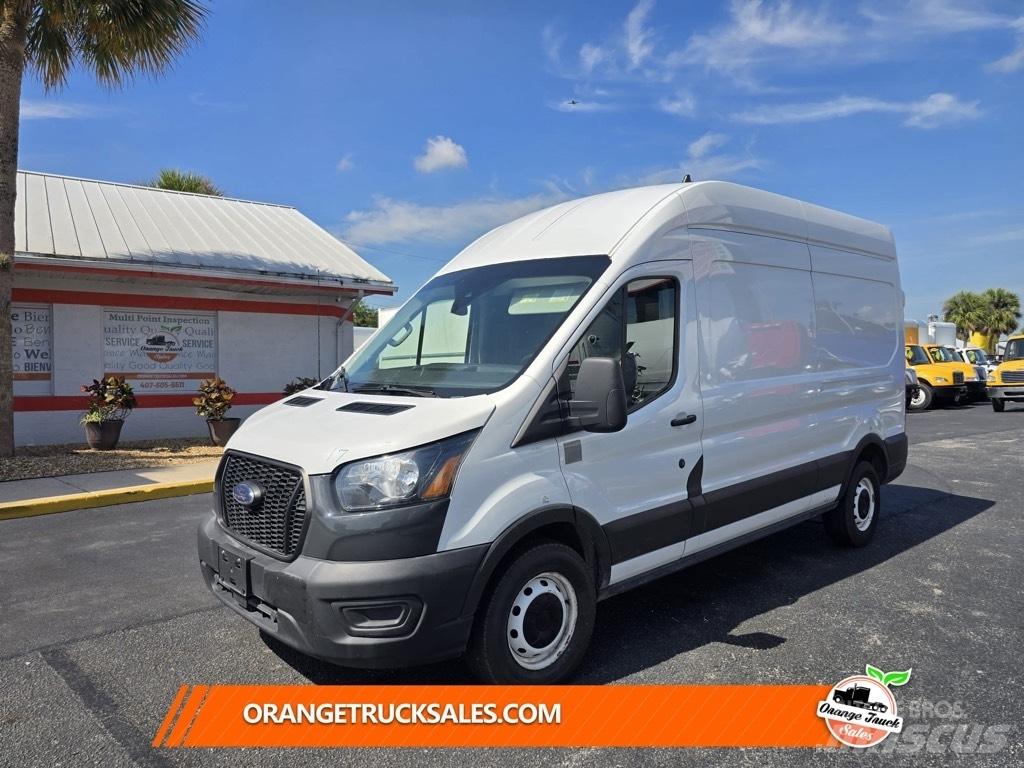 Ford Transit 260 Box body trucks