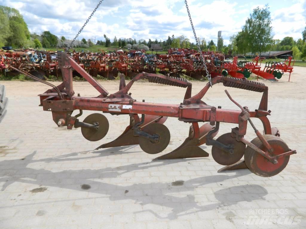 Fraugde 3 Conventional ploughs