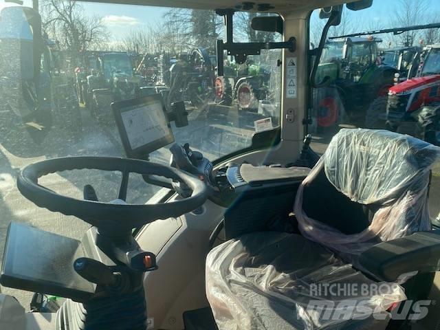 Fendt 516 Vario Tractors