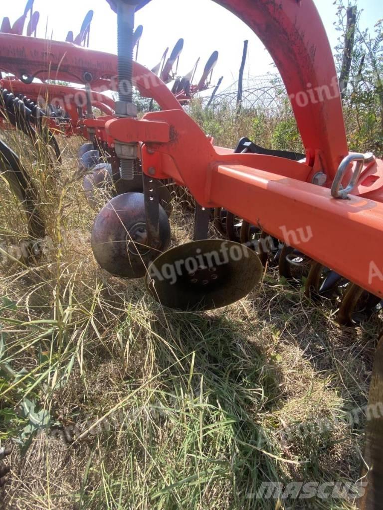 Kuhn Cultimer 400 NS Cultivators