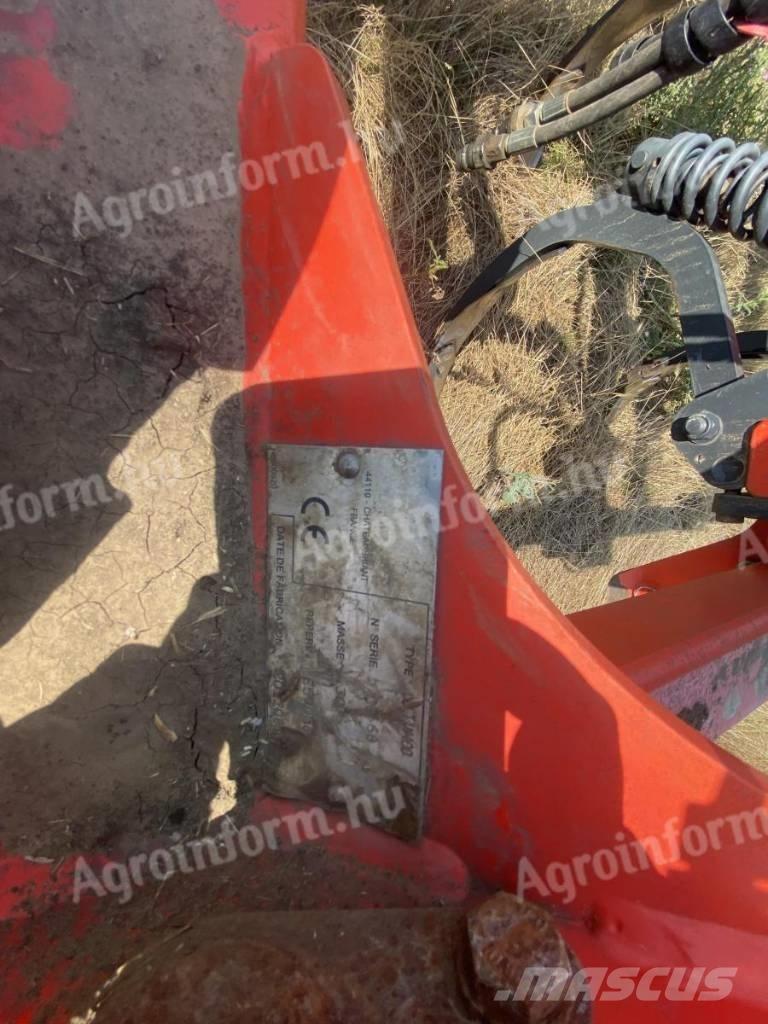 Kuhn Cultimer 400 NS Cultivators